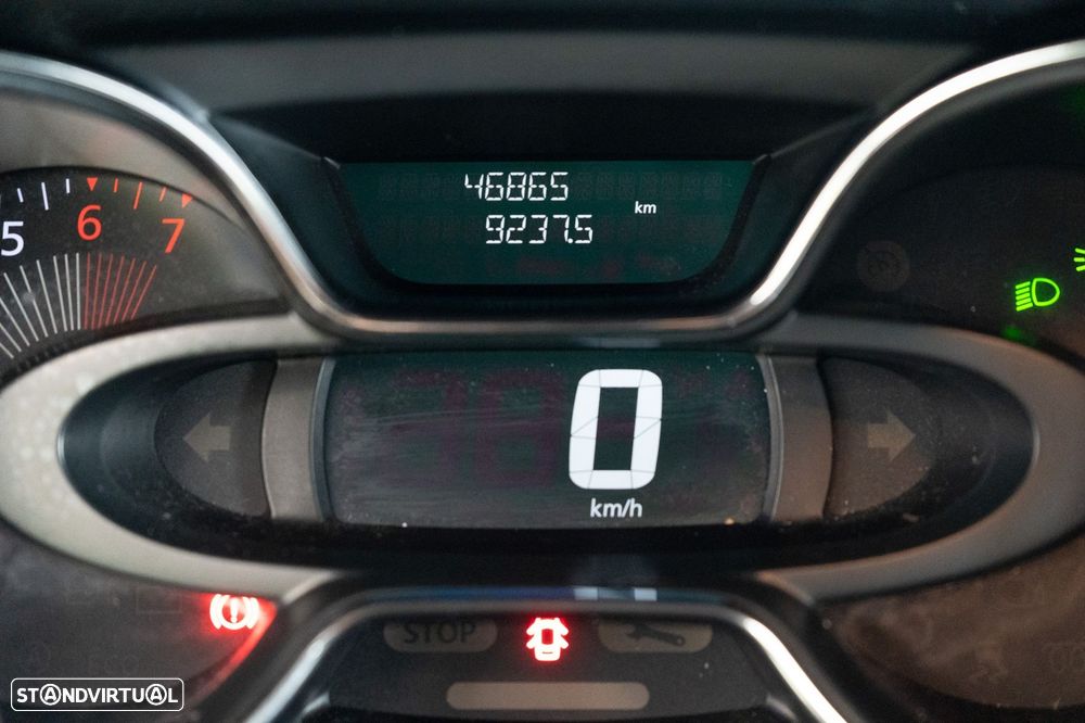Renault Captur 0.9 TCE Exclusive - 6