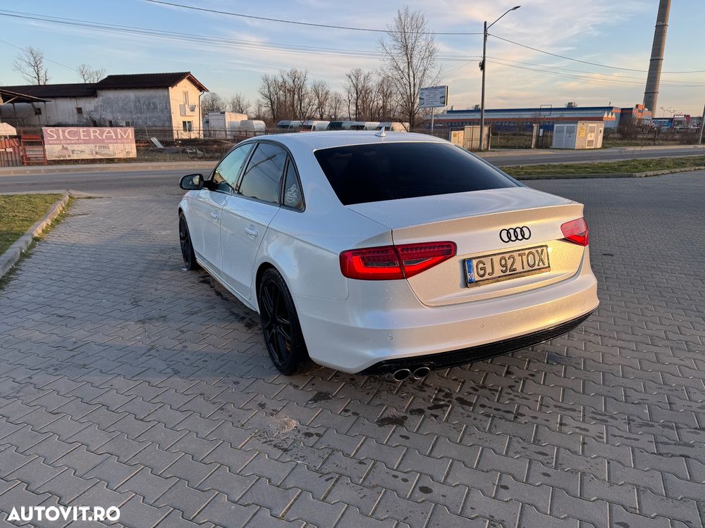 Audi A4 2.0 TDI DPF multitronic S line Sportpaket - 5