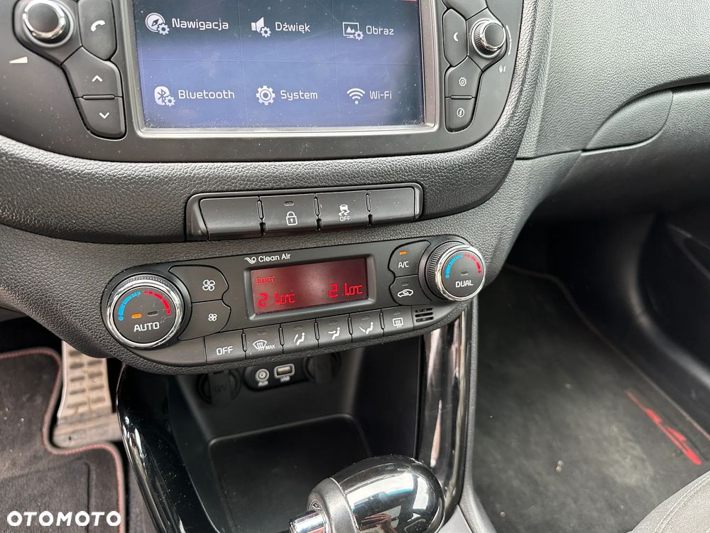 Kia Ceed - 15