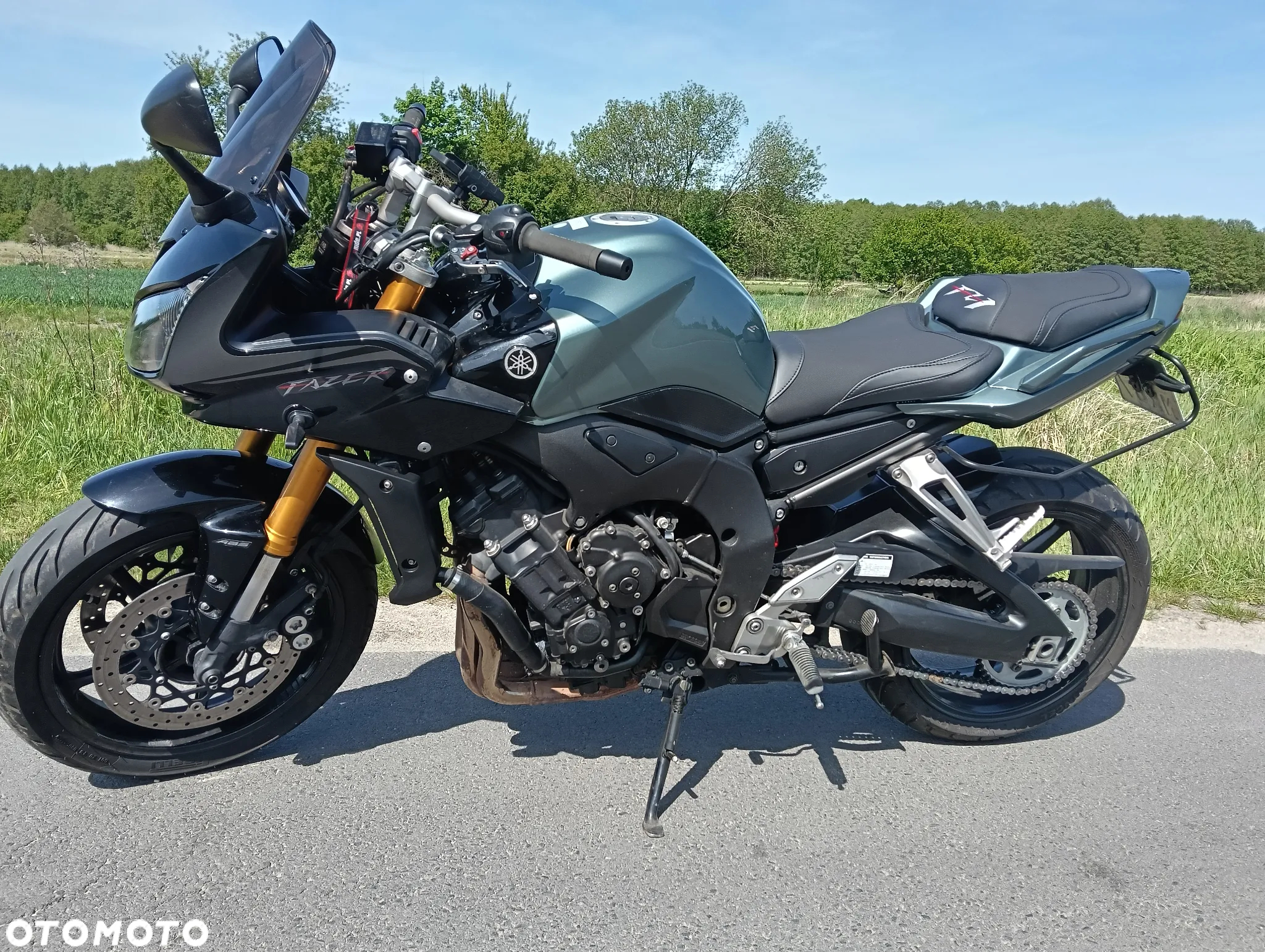 Yamaha FZ - 24