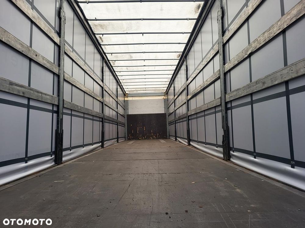 Schmitz Cargobull SCB S3T - 12