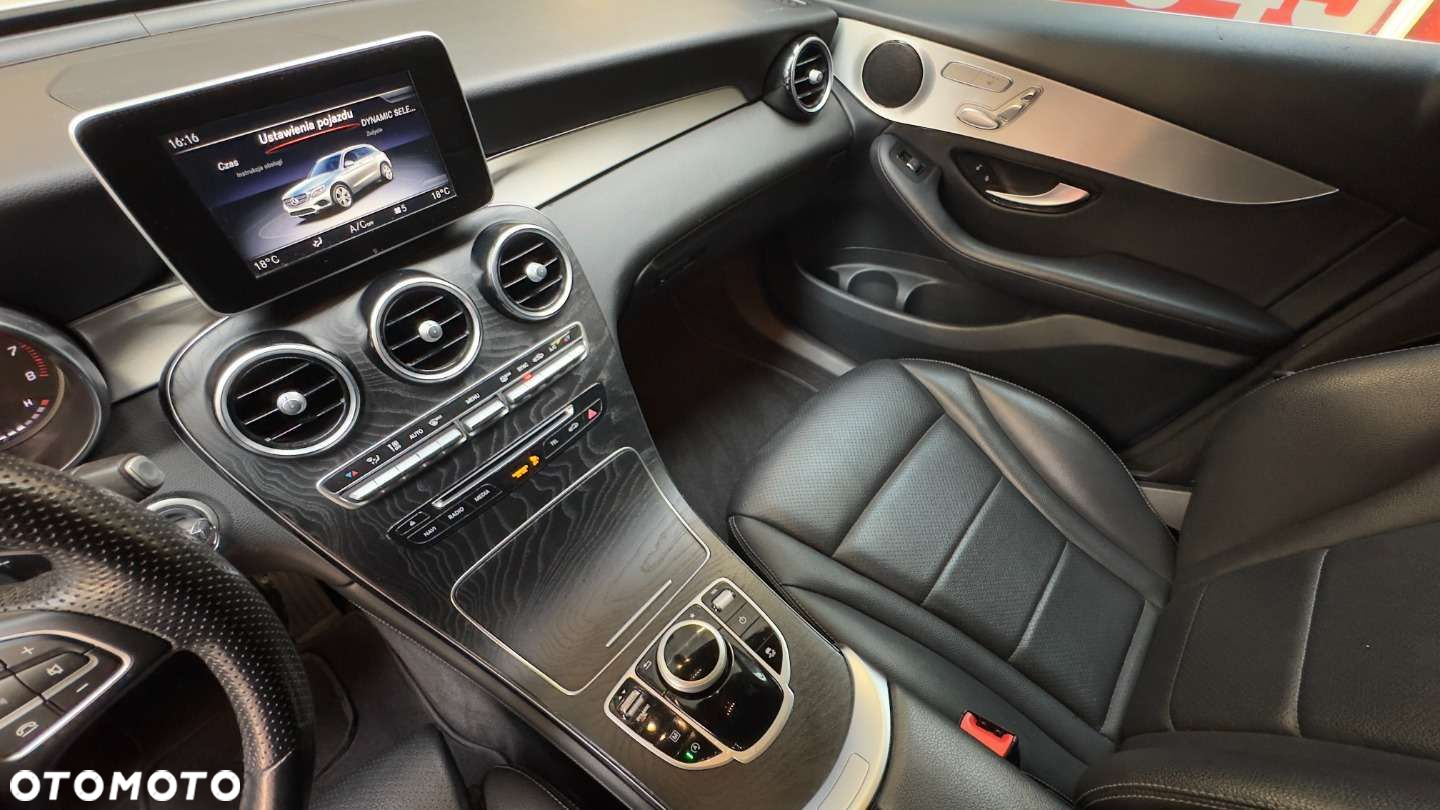 Mercedes-Benz GLC - 31