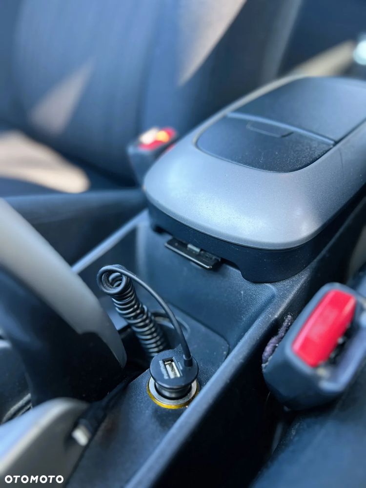 Toyota Auris - 21