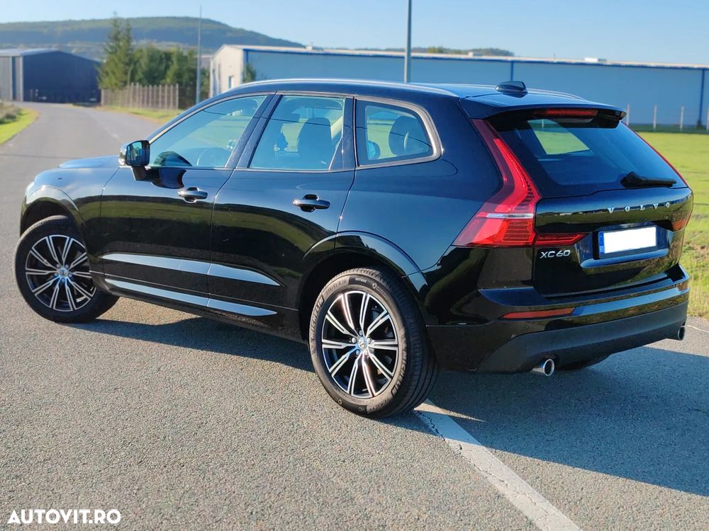 Volvo XC 60 D5 AWD Geartronic Momentum - 3