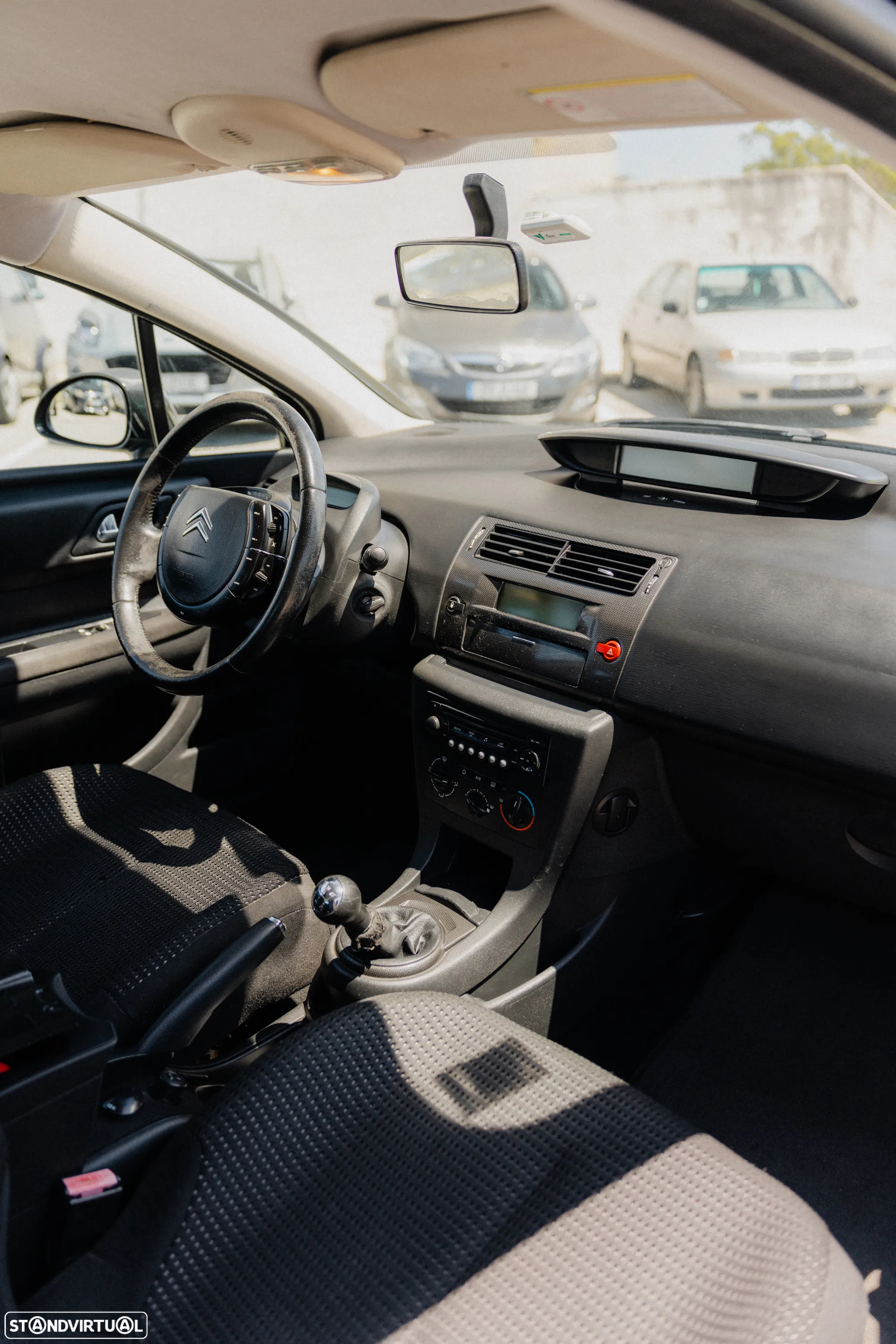 Citroën C4 Coupé 1.6 HDi 110 VTR - 8