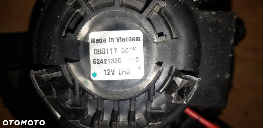 OPEL ASTRA H WENTYLATOR NAWIEWU 52421335 - 2