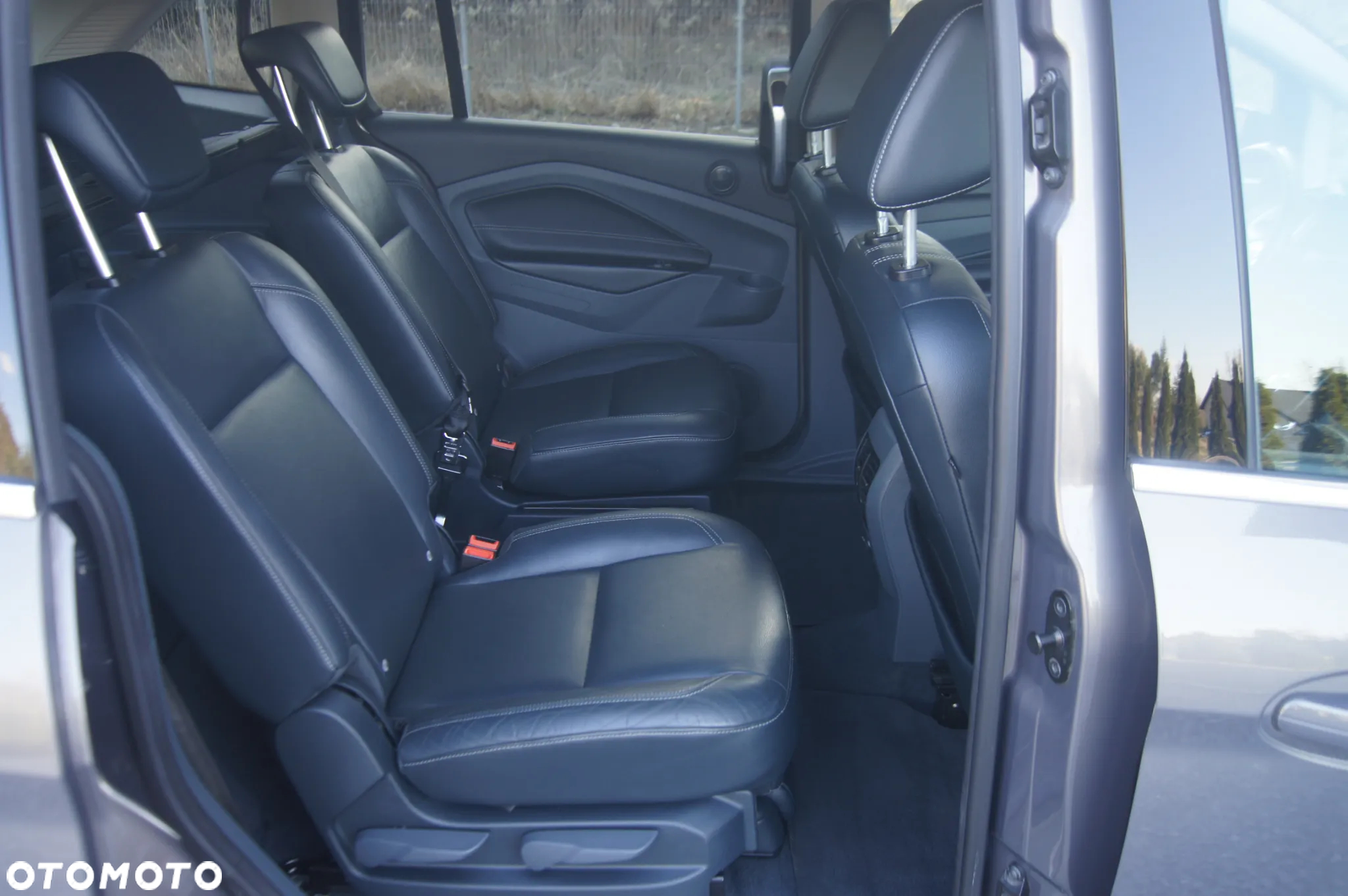 Ford Grand C-MAX 1.6 TDCi Titanium - 22