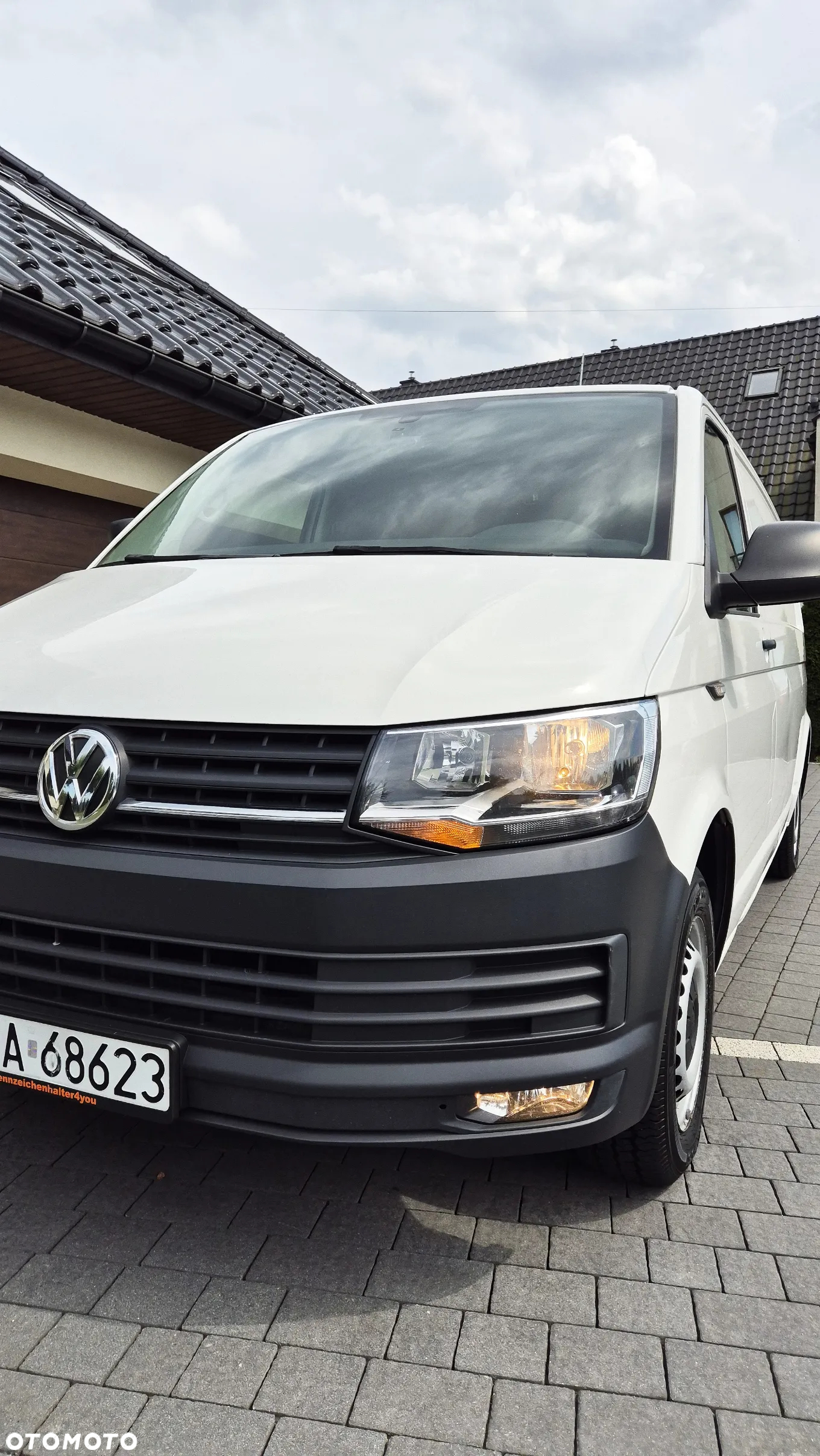 Volkswagen Transporter T6 TDI L2H1 Plus Trendline - 36