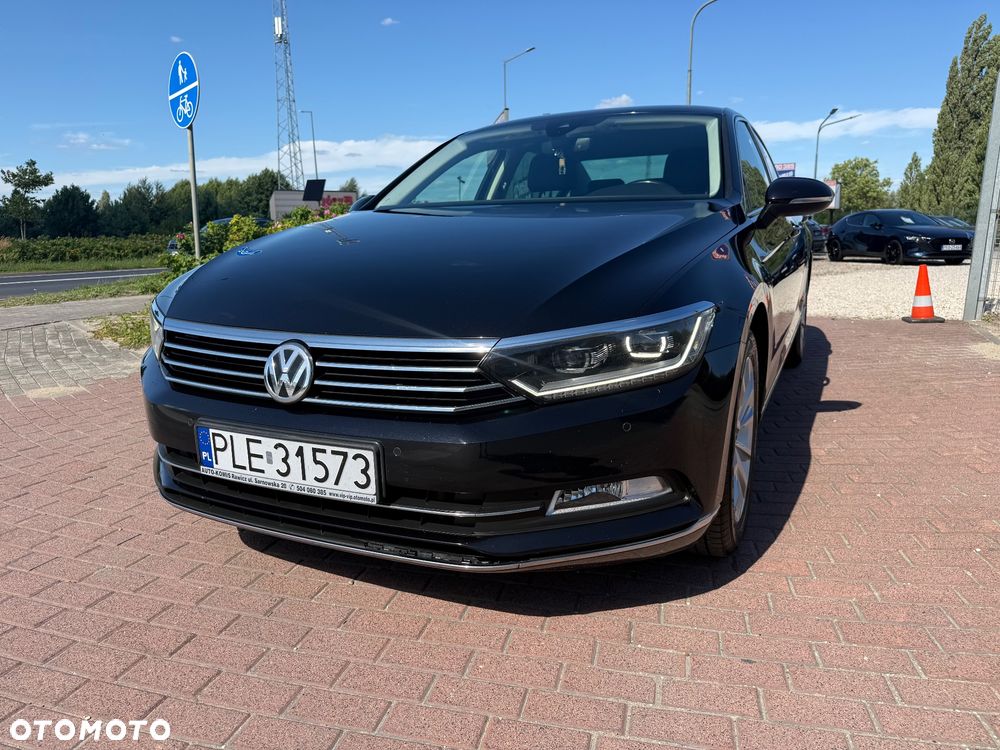 Volkswagen Passat 1.8 TSI BMT Highline - 25