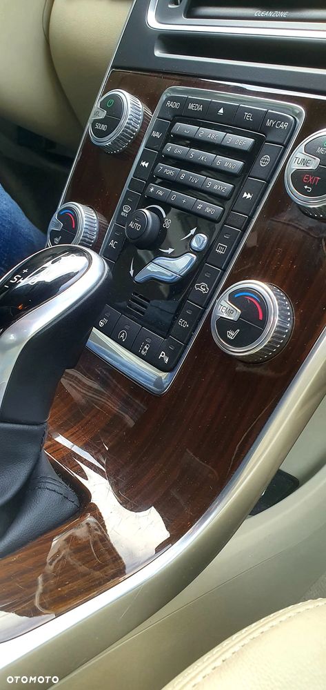 Volvo V60 D4 Geartronic Summum - 3