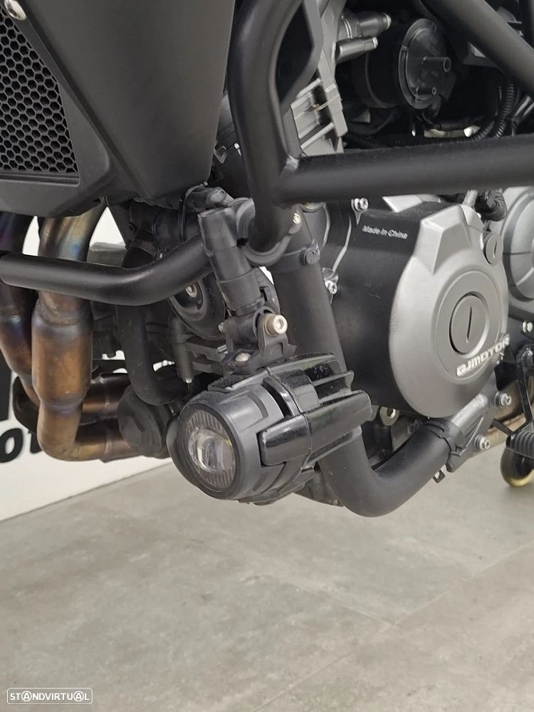 QJ Motor SRT 550 ON ROAD - 15
