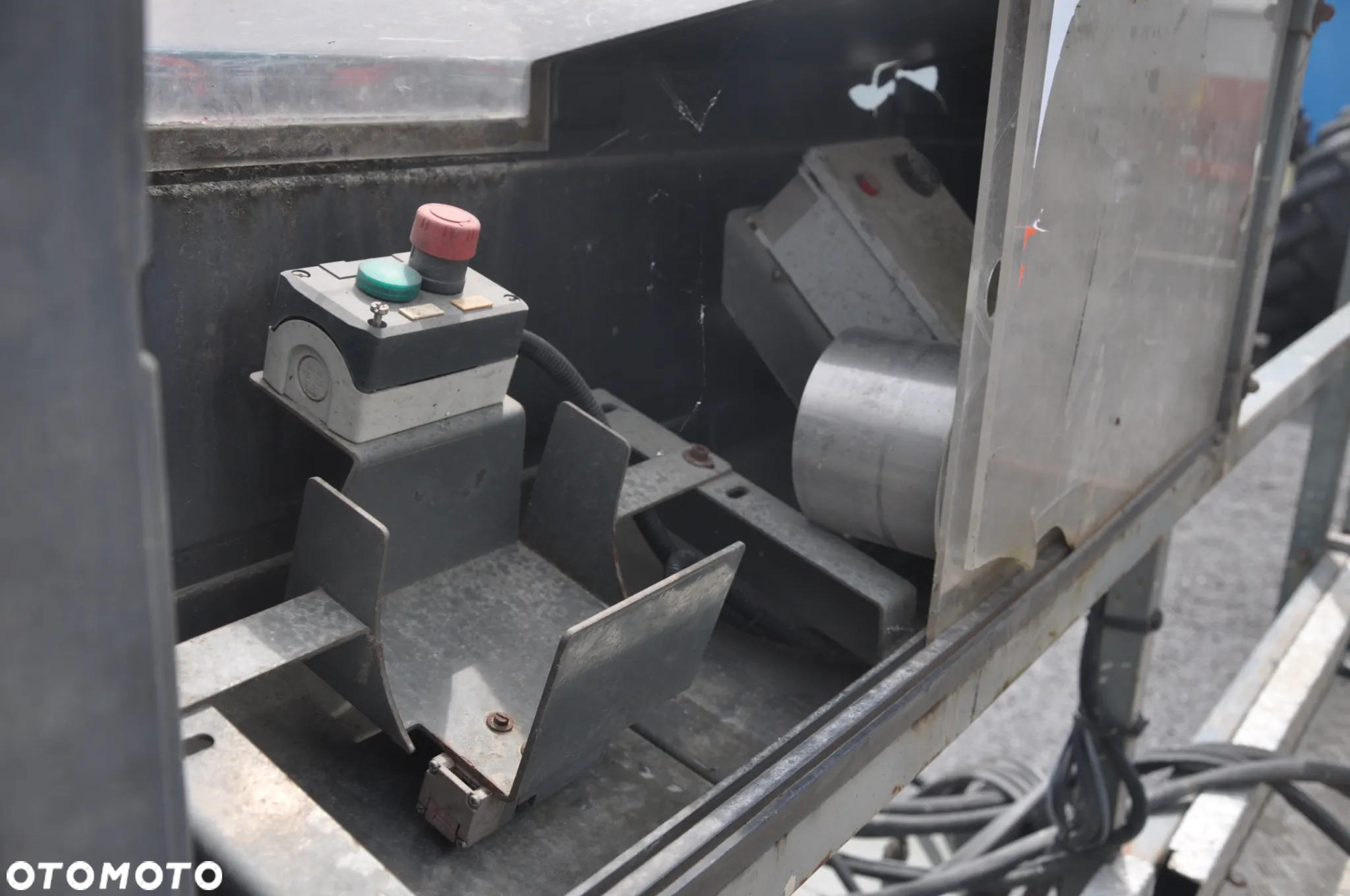 Kosz roboczy Dieci rozkladany z obrotnica - 7