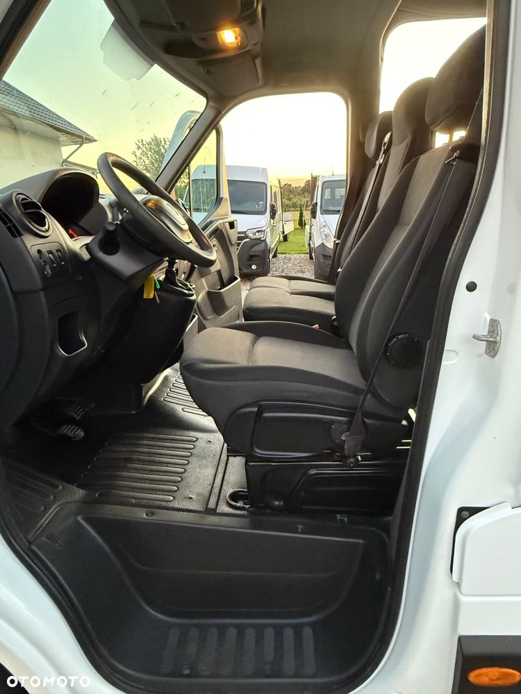 Renault Master - 18