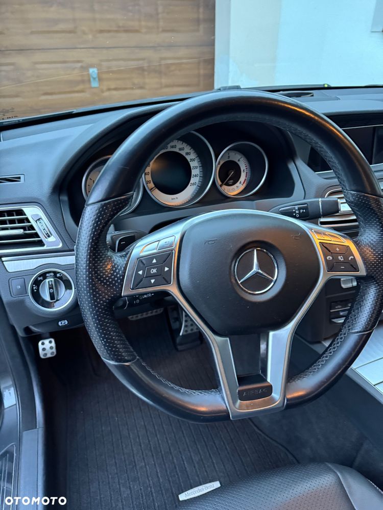 Mercedes-Benz Klasa E 220 CDI 7G-TRONIC - 21