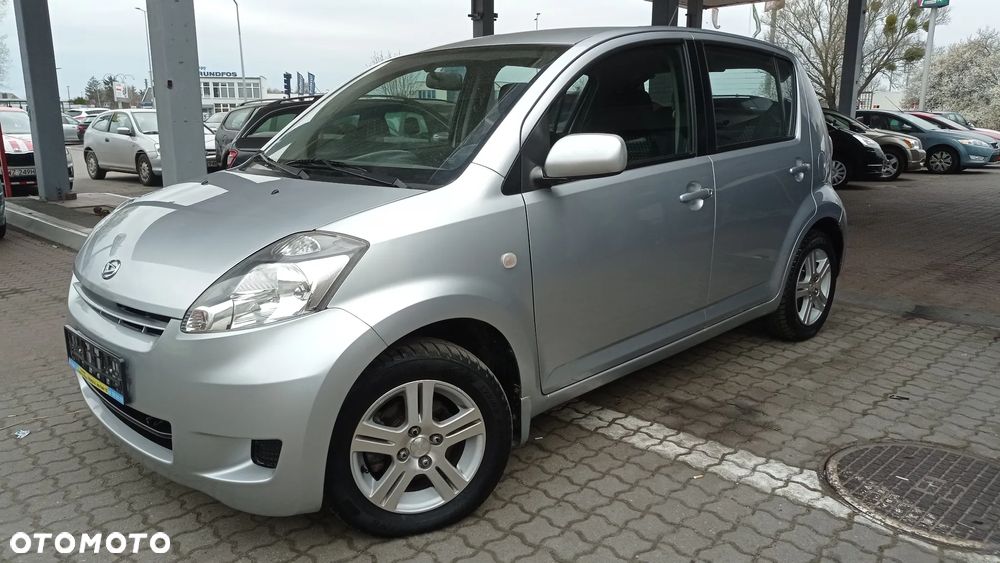 Daihatsu Sirion 1.3 CooLine - 4