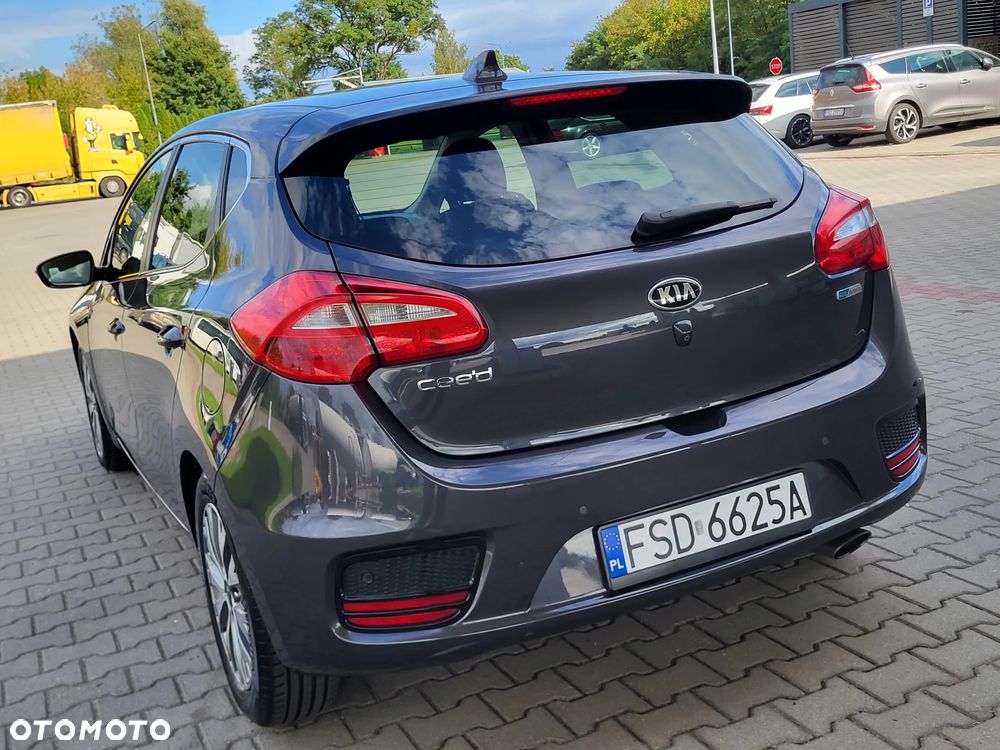 Kia Ceed 1.4 L Business Line - 10