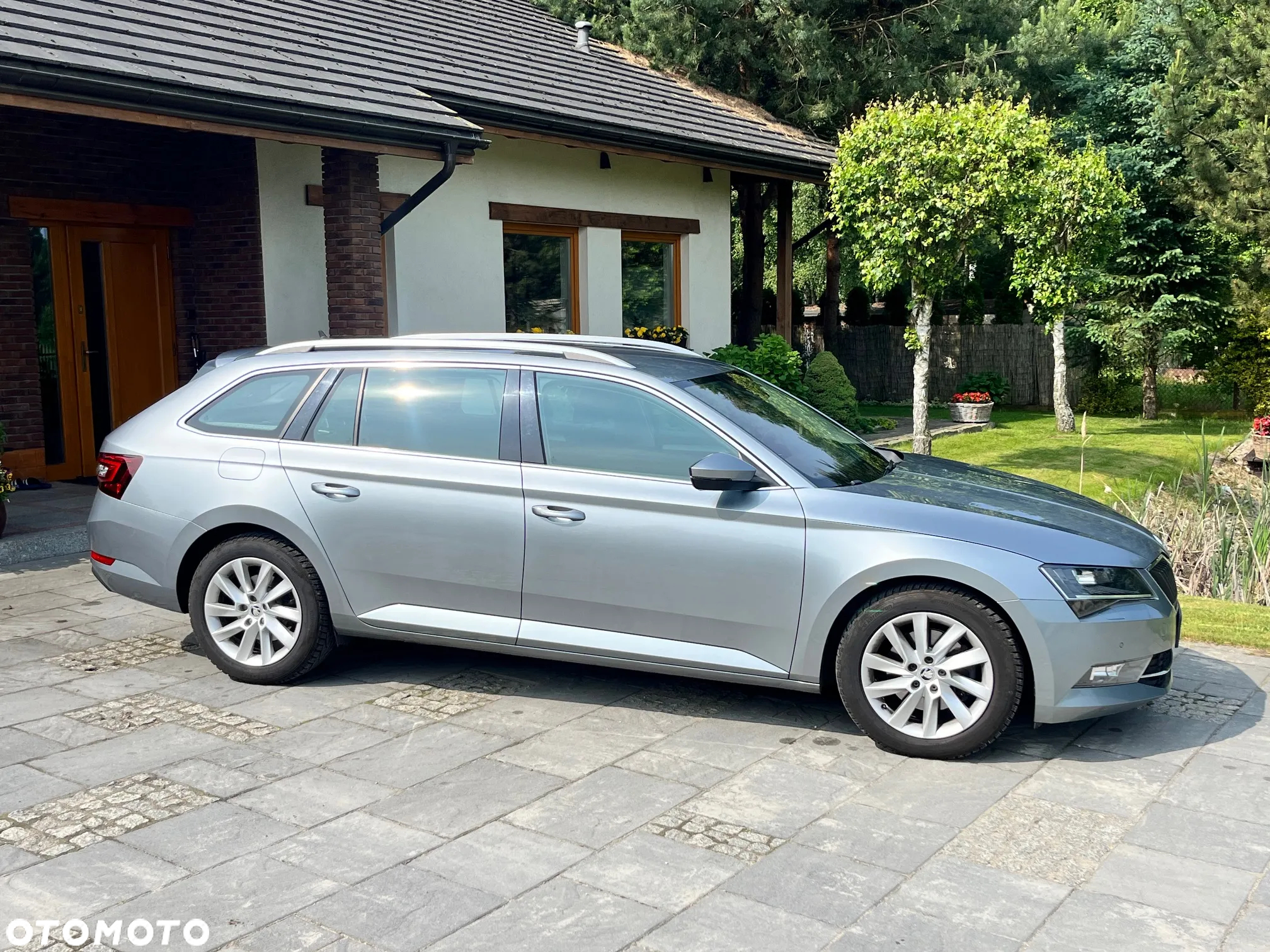 Skoda Superb 2.0 TDI Style DSG - 5