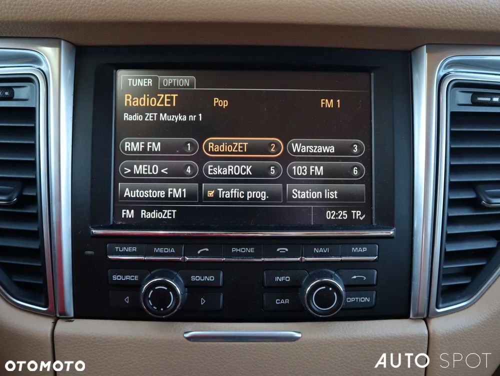 Porsche Macan S - 32