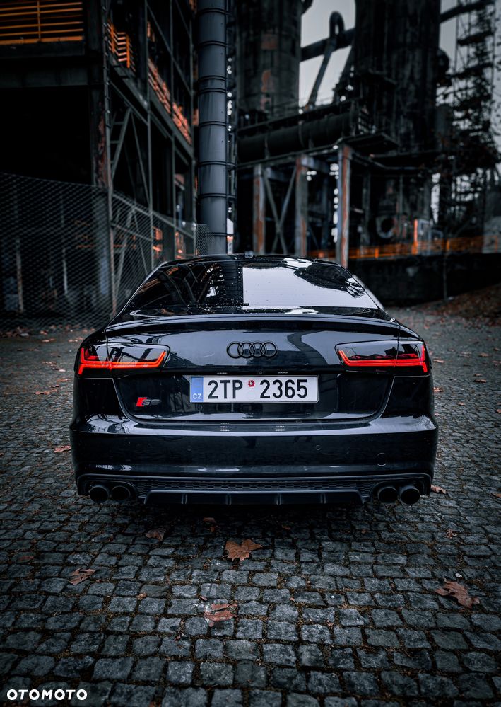 Audi S6 Limousine - 8
