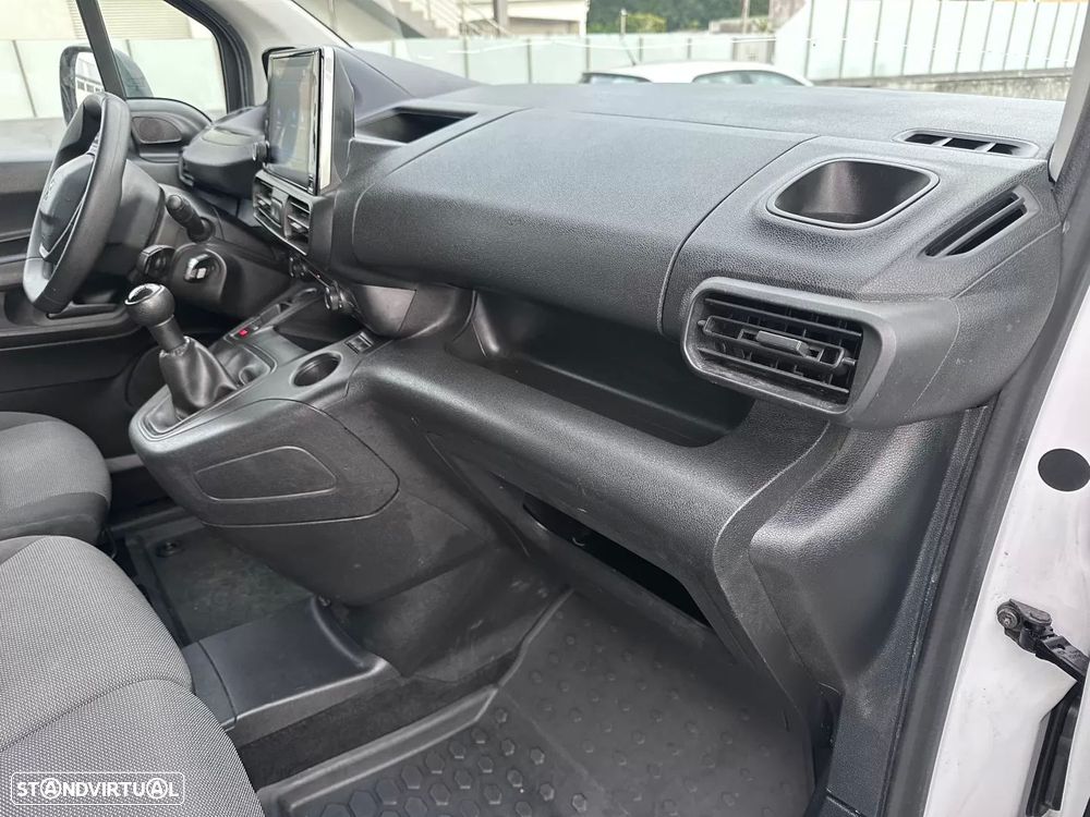 Peugeot partner 1.5 hdi 3 lugares - 44