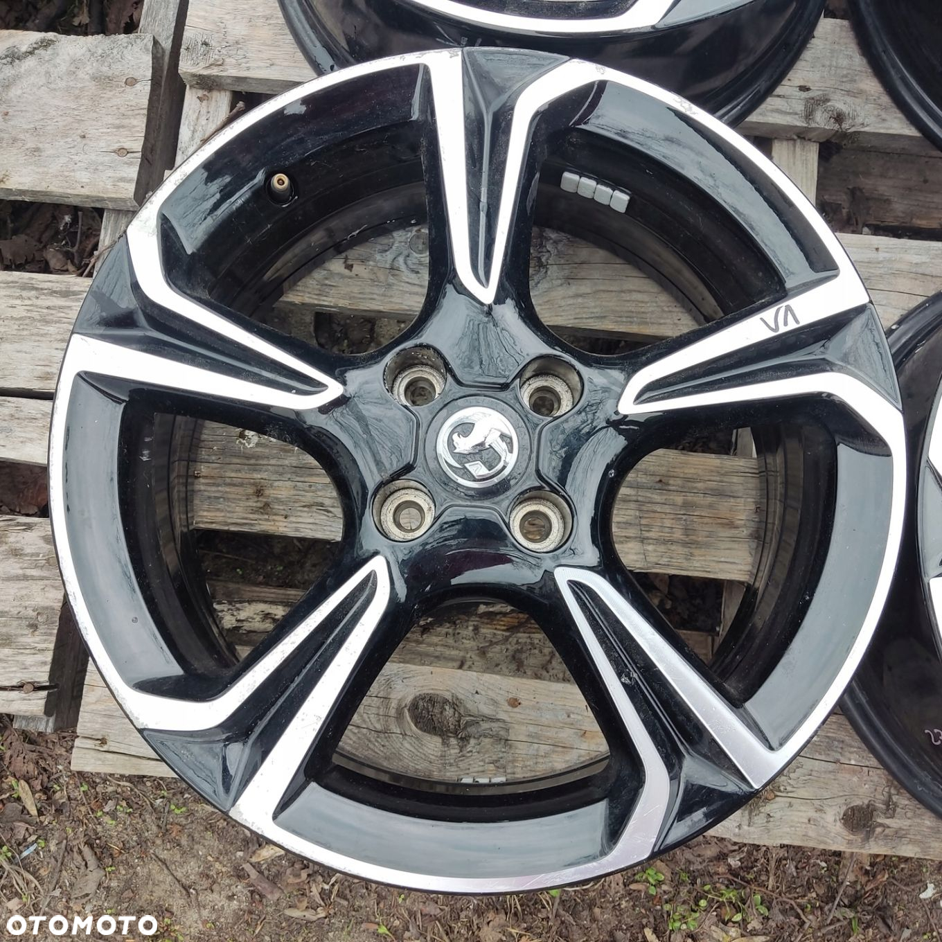 OPEL CORSA F PEUGEOT 208 FELGI ALUMINIOWE 17 4X108 - 5