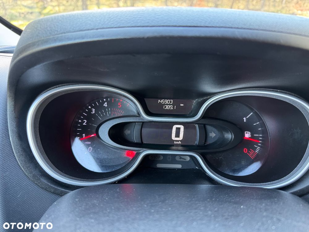 Renault Trafic - 11