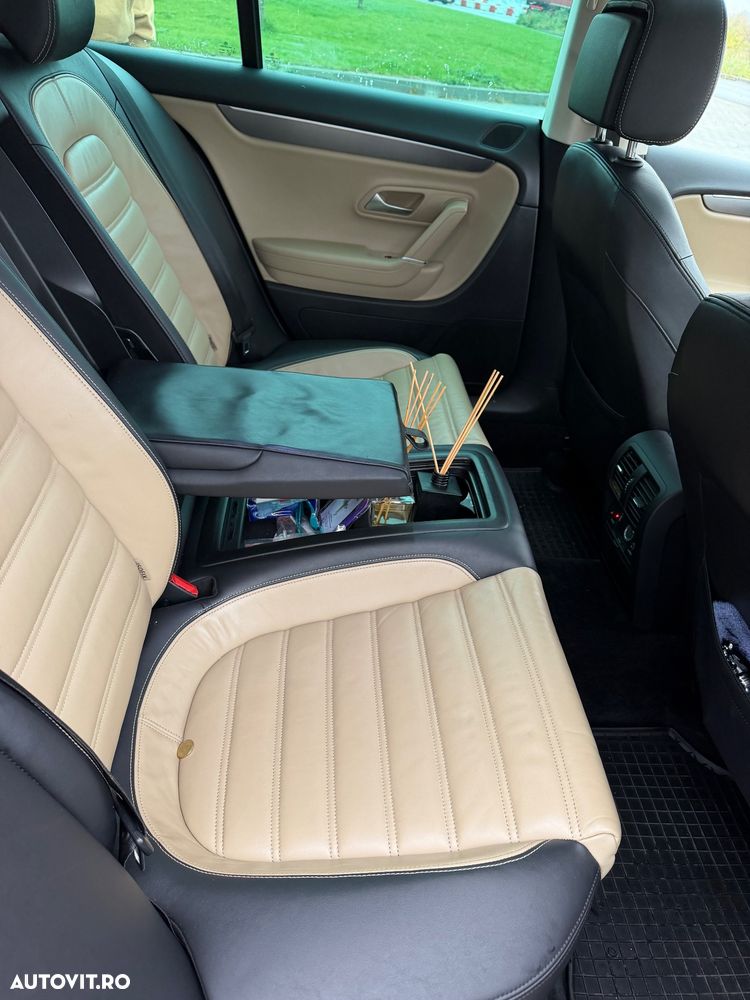 Volkswagen Passat CC - 8