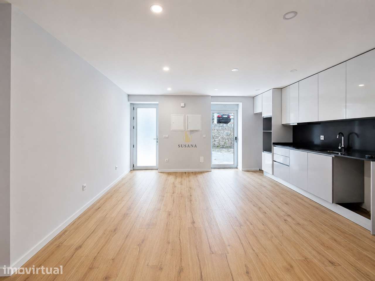 Apartamento T1+1 Venda em Cavernães,Viseu - Grande imagem: 2/17
