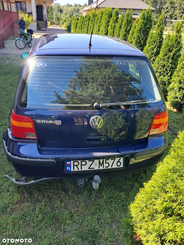 Volkswagen Golf 1.4 Q - 4