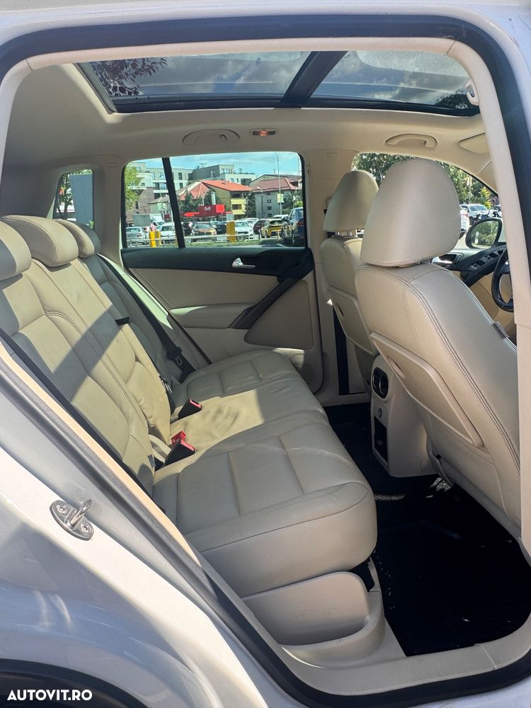 Volkswagen Tiguan - 10