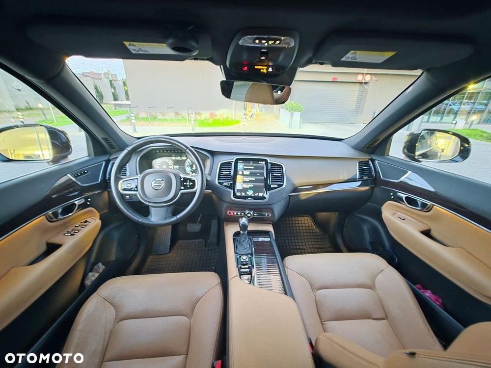 Volvo XC 90 T6 AWD Geartronic Momentum - 10
