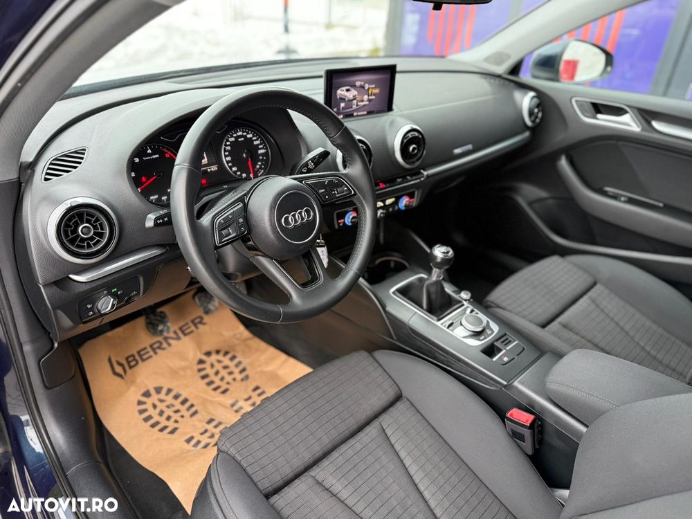 Audi A3 ack 1.6 30 TDI Design - 12