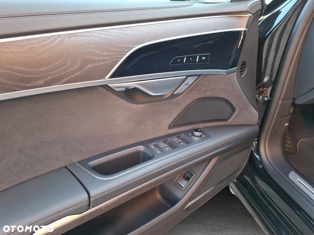 Audi A8 - 21