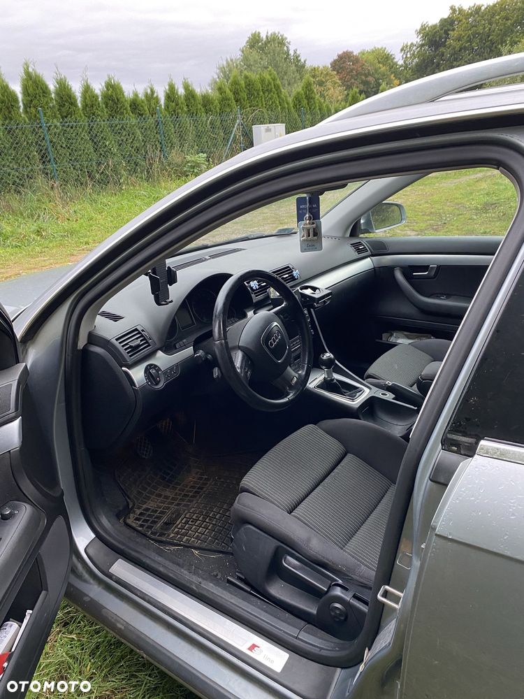 Audi A4 Avant - 4