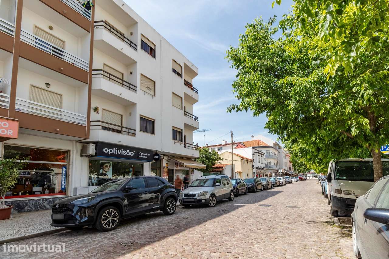 Apartamento T1 c/ Varanda e Marquise, a 550m da Praia, na Costa da Cap - Grande imagem: 2/31