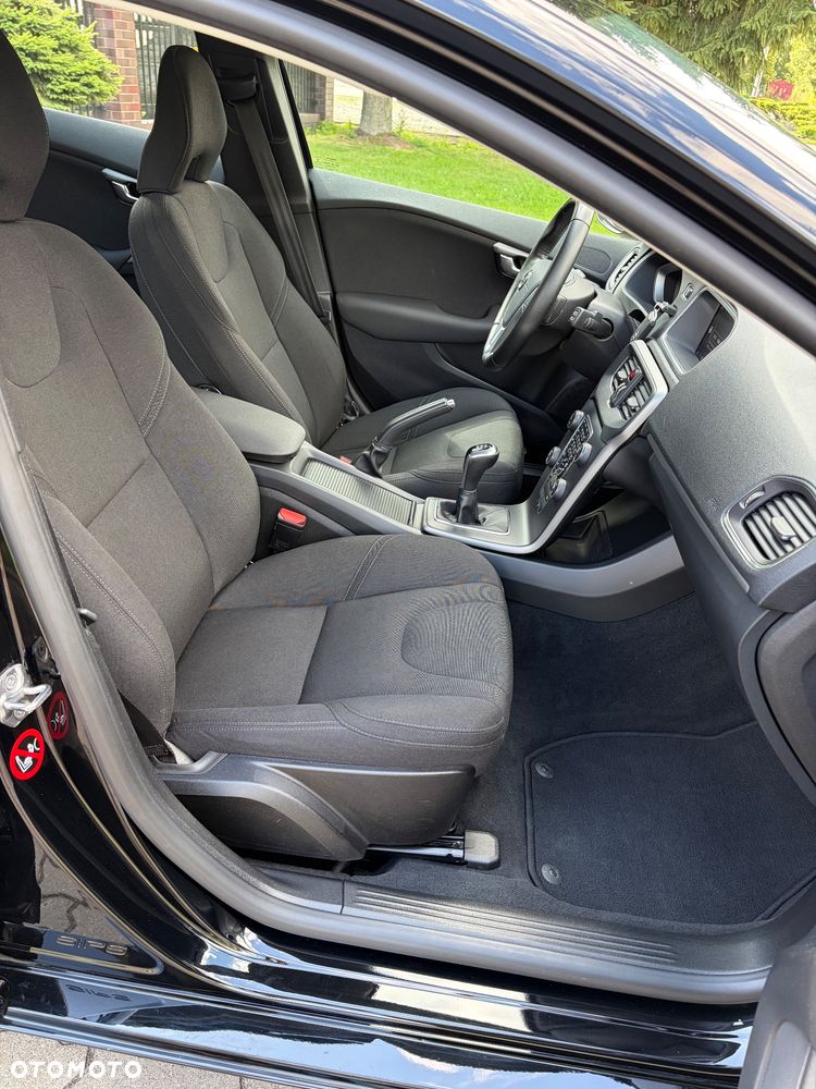 Volvo V40 D2 Drive-E Kinetic - 14