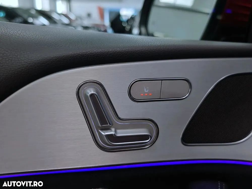 Mercedes-Benz GLE 350 e 4Matic 9G-TRONIC AMG Line - 11