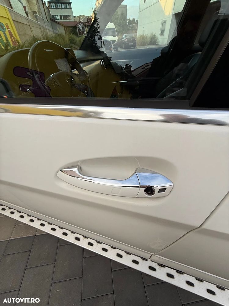 Mercedes-Benz GLK 220 CDI (BlueEFFICIENCY) 7G-TRONIC - 11