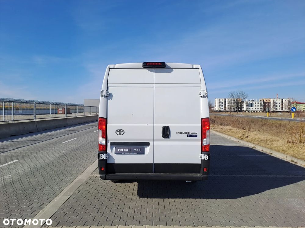 Toyota PROACE MAX - 6