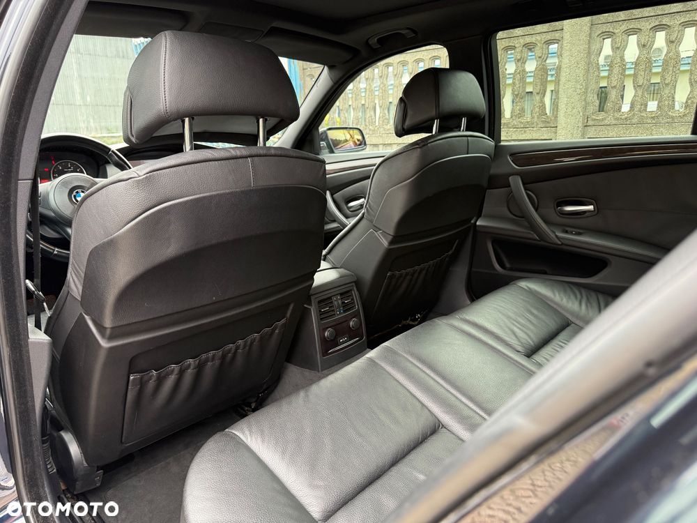 BMW Seria 5 530d - 26