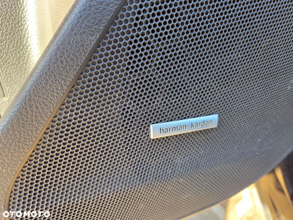 Subaru Forester 2.0XT Platinum Lineartronic EU6 - 10