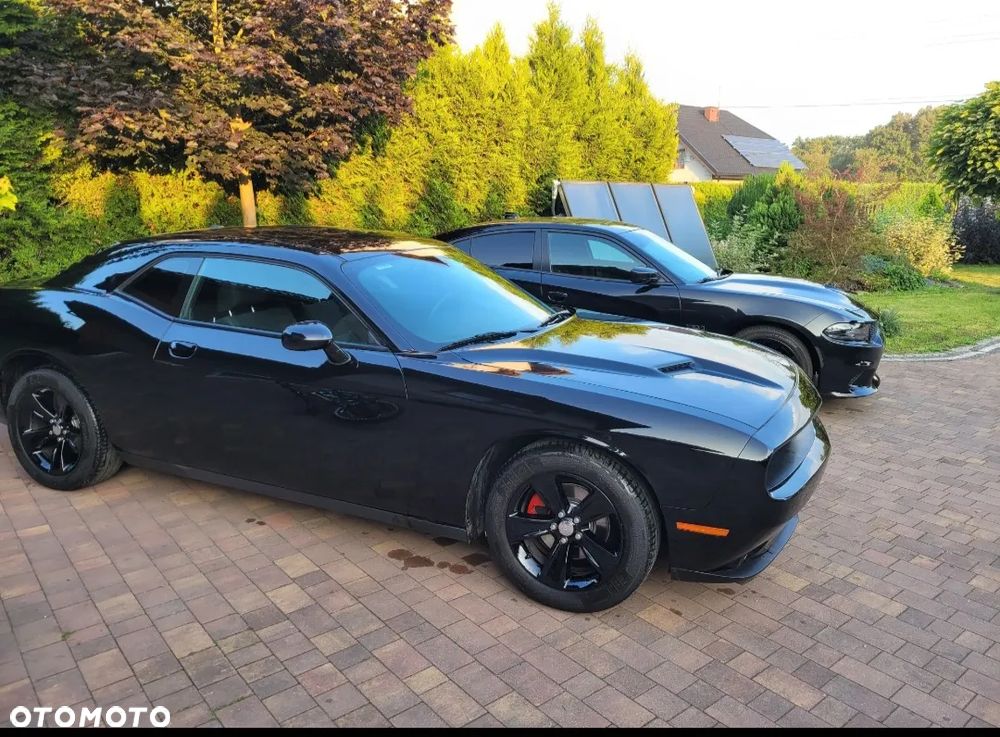 Dodge Challenger Automatik SXT Plus - 2