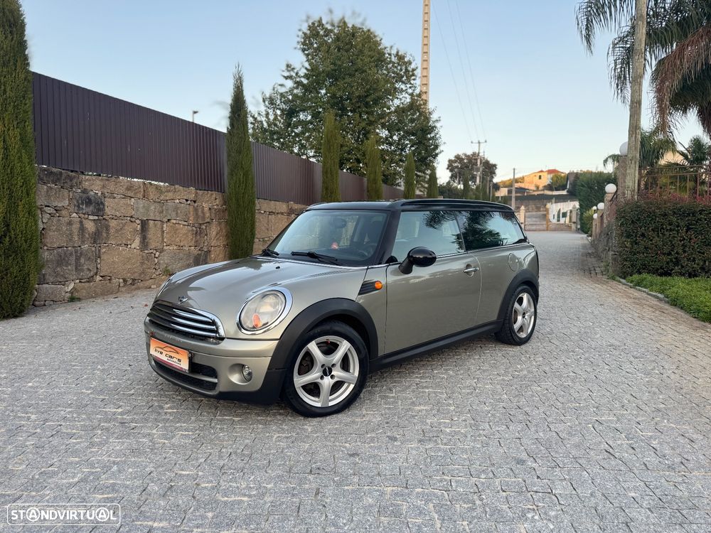 MINI Clubman Cooper D - 10