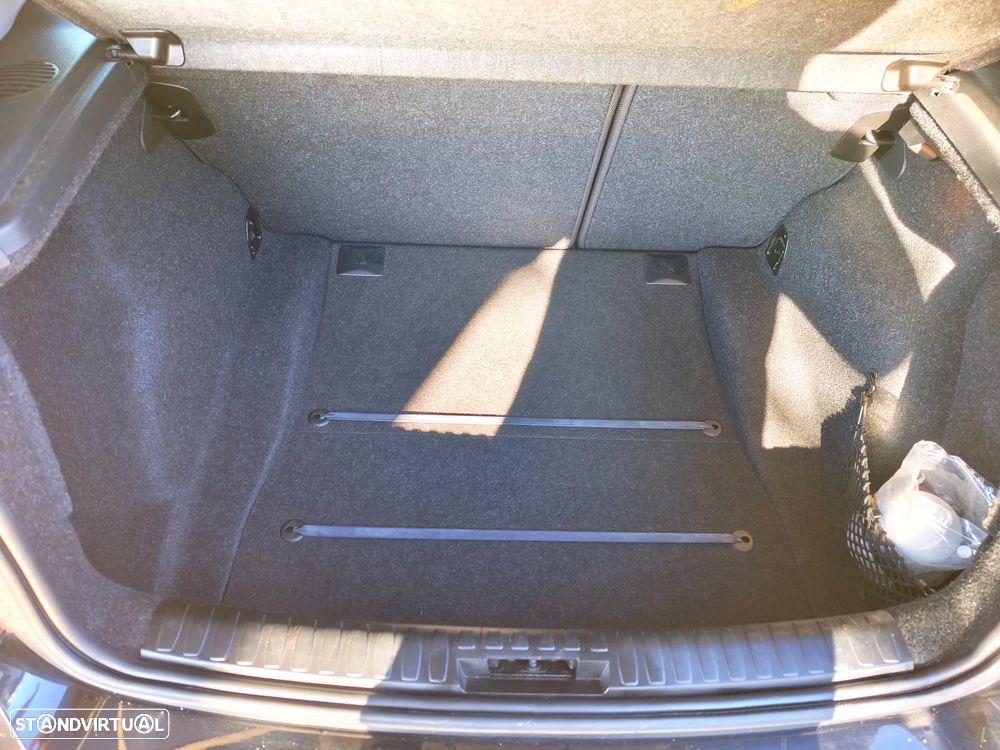 BMW 118 d Sport Line - 17