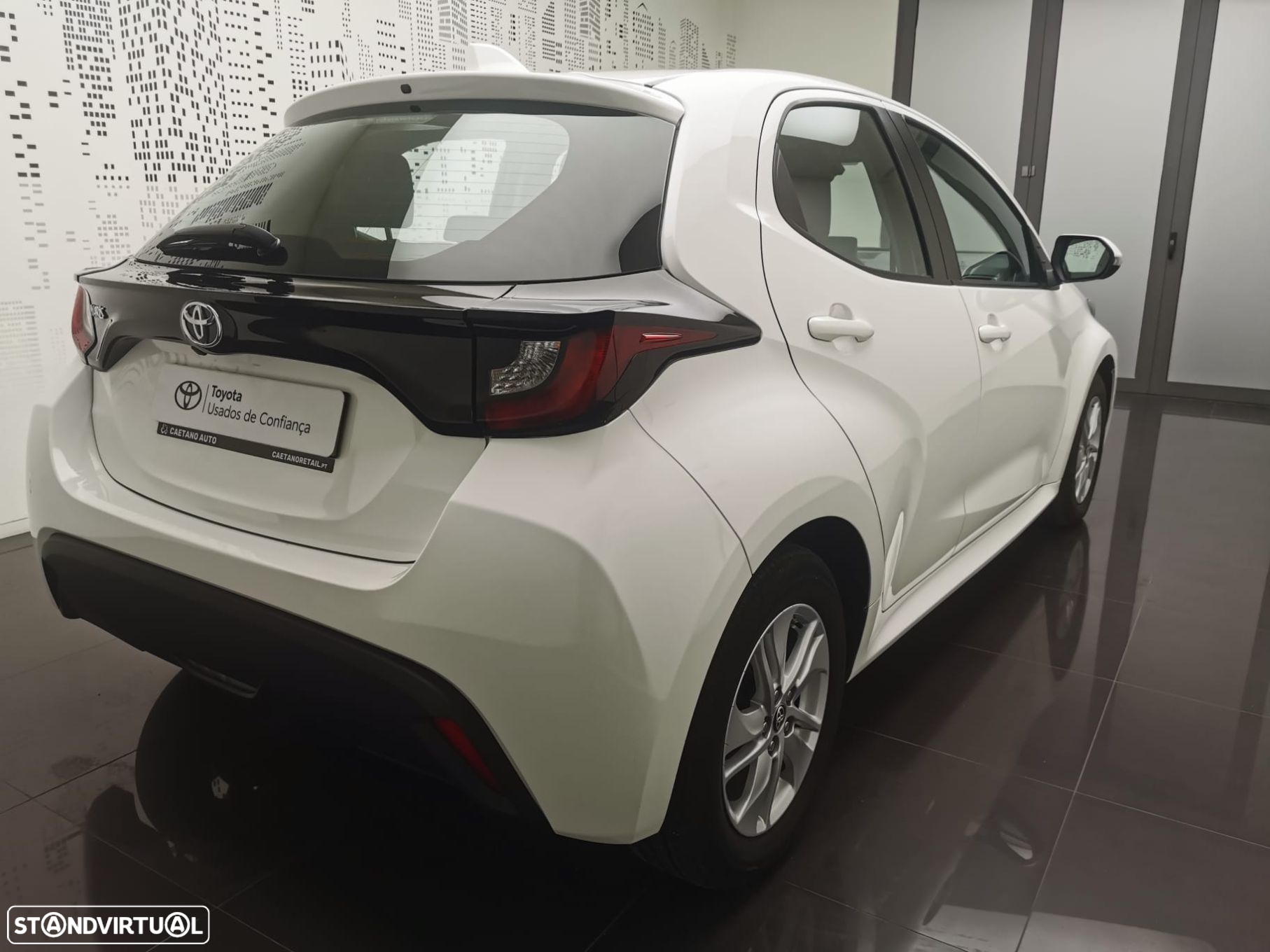 Toyota Yaris 1.0 VVT-i Comfort Plus - 13