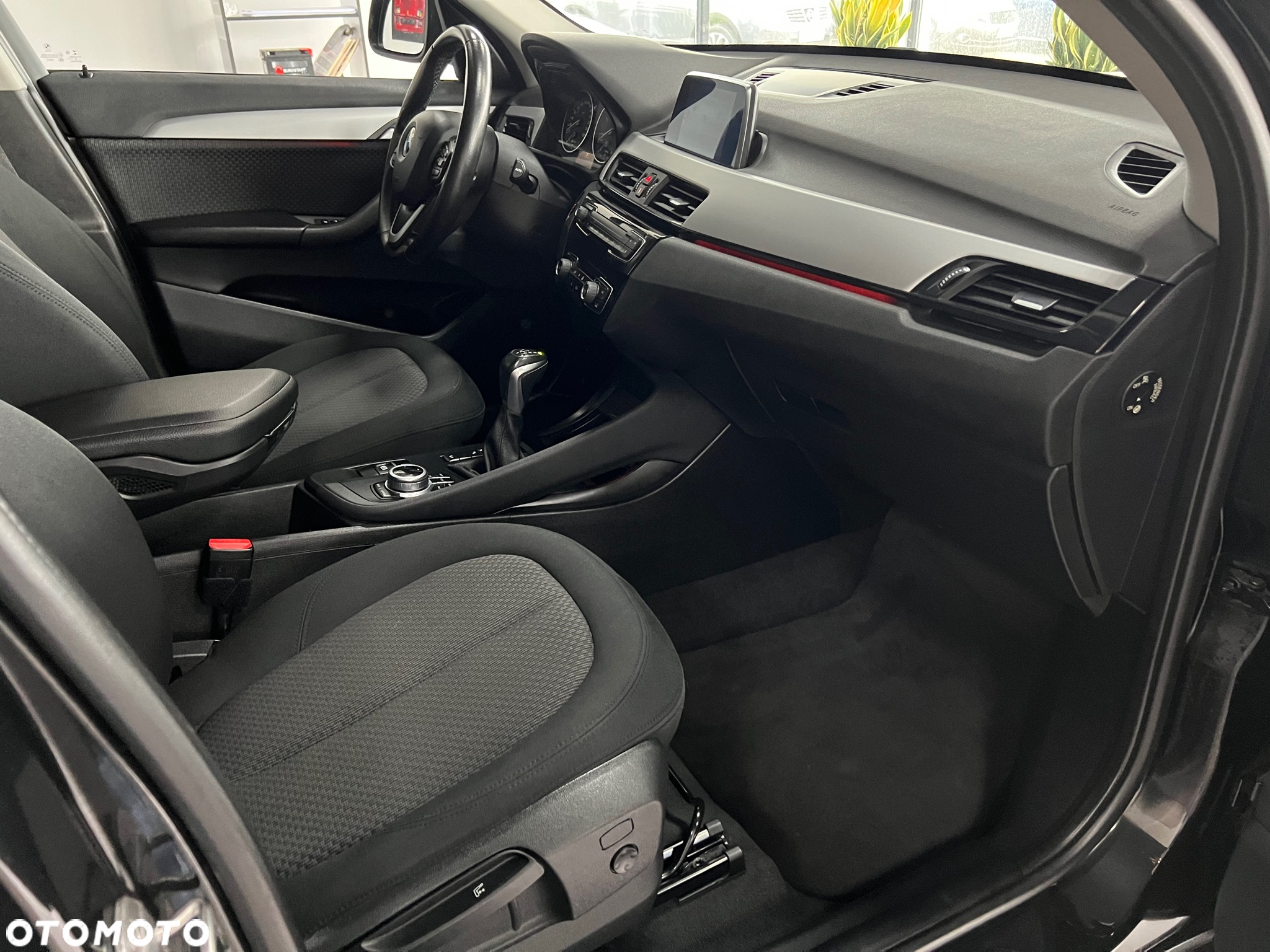 BMW X1 - 28