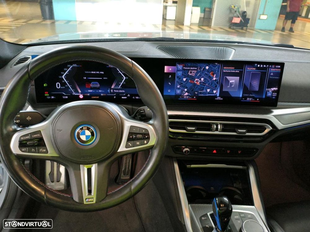 BMW i4 M50 - 9
