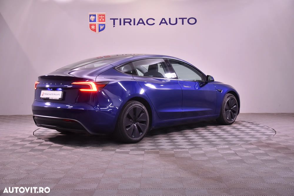 Tesla Model 3 RWD - 5