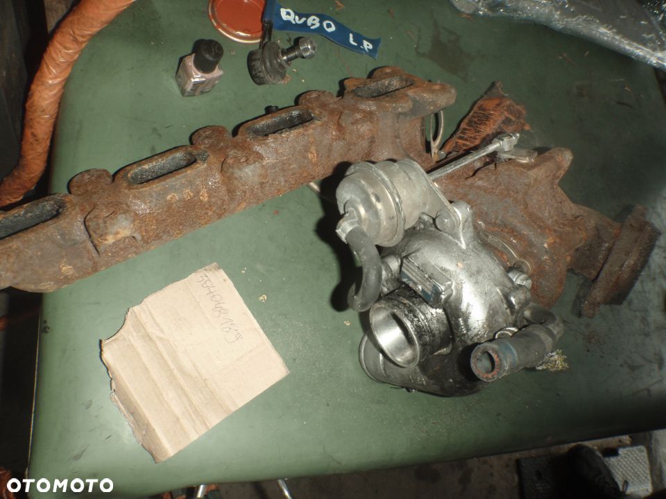 kolektor wydechowy rura śćieku oleju obejma kolanko kolano kolanka z rury turbina iveco daily 35c - 8