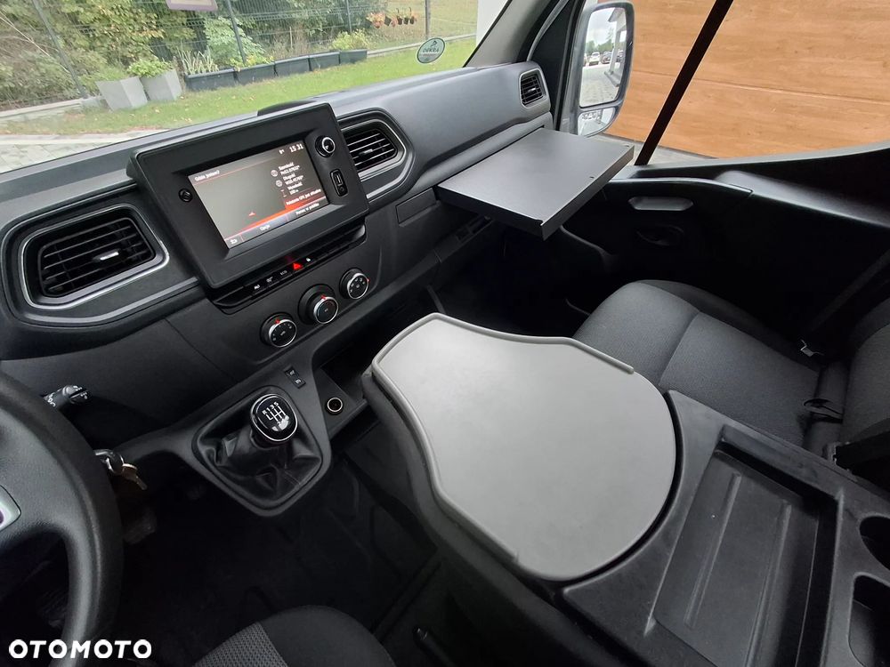 Renault Master - 11